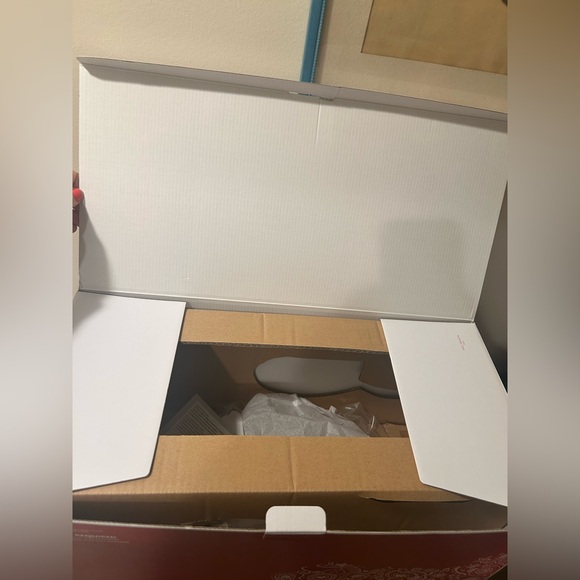 American Girl Large Empty Spa Chair Box 20" x 10" x 10" Storage - Picture 8 of 8